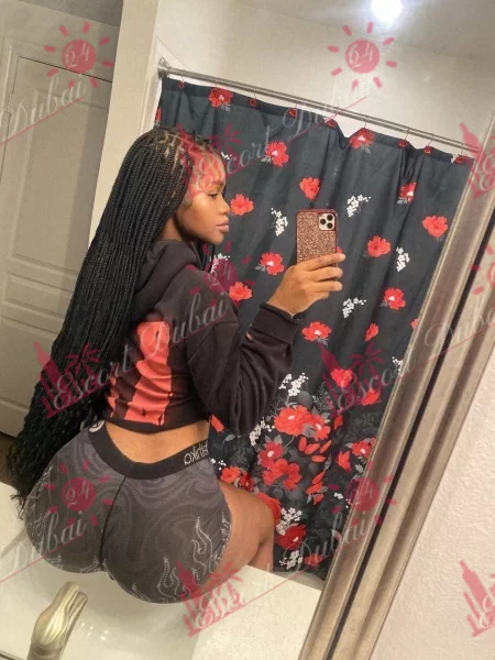Demi, 22 years old, 167 cm, small