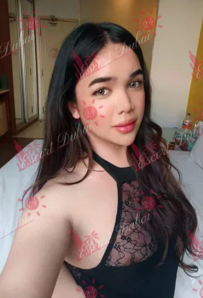 Kylie, 26 years old, 161 cm, medium