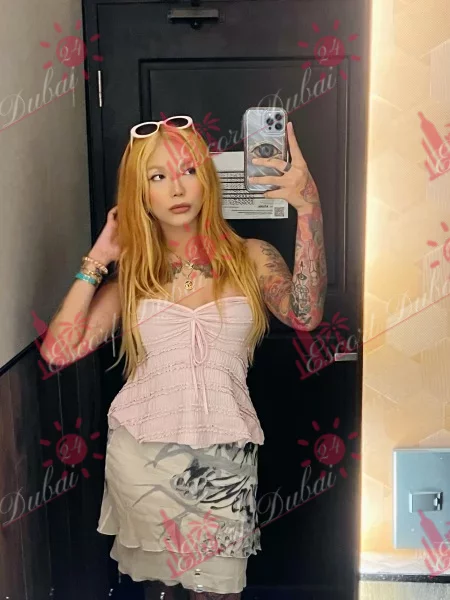 Lucia, 29 years old, 170 cm, medium