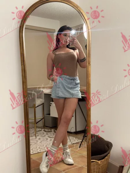 Tessa, 25 years old, 178 cm, small